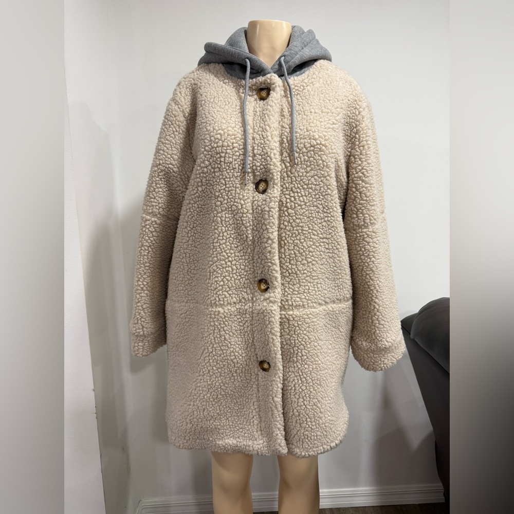 Aakaa Cream Teddy Jacket with Gray Hood
